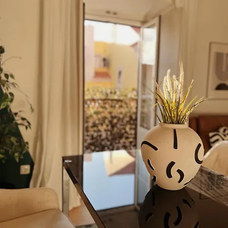 Appartement In Mouraria *